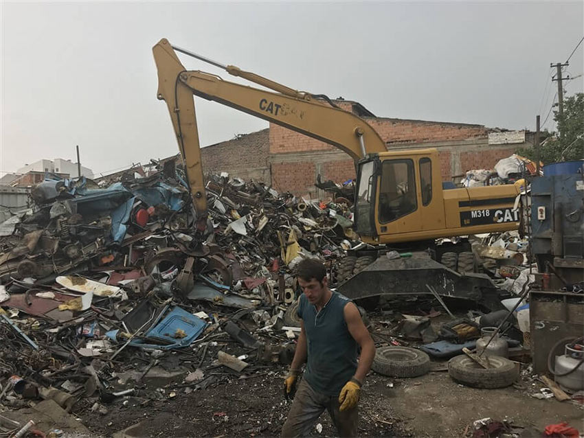 Özcanlar Hurda Ticaret